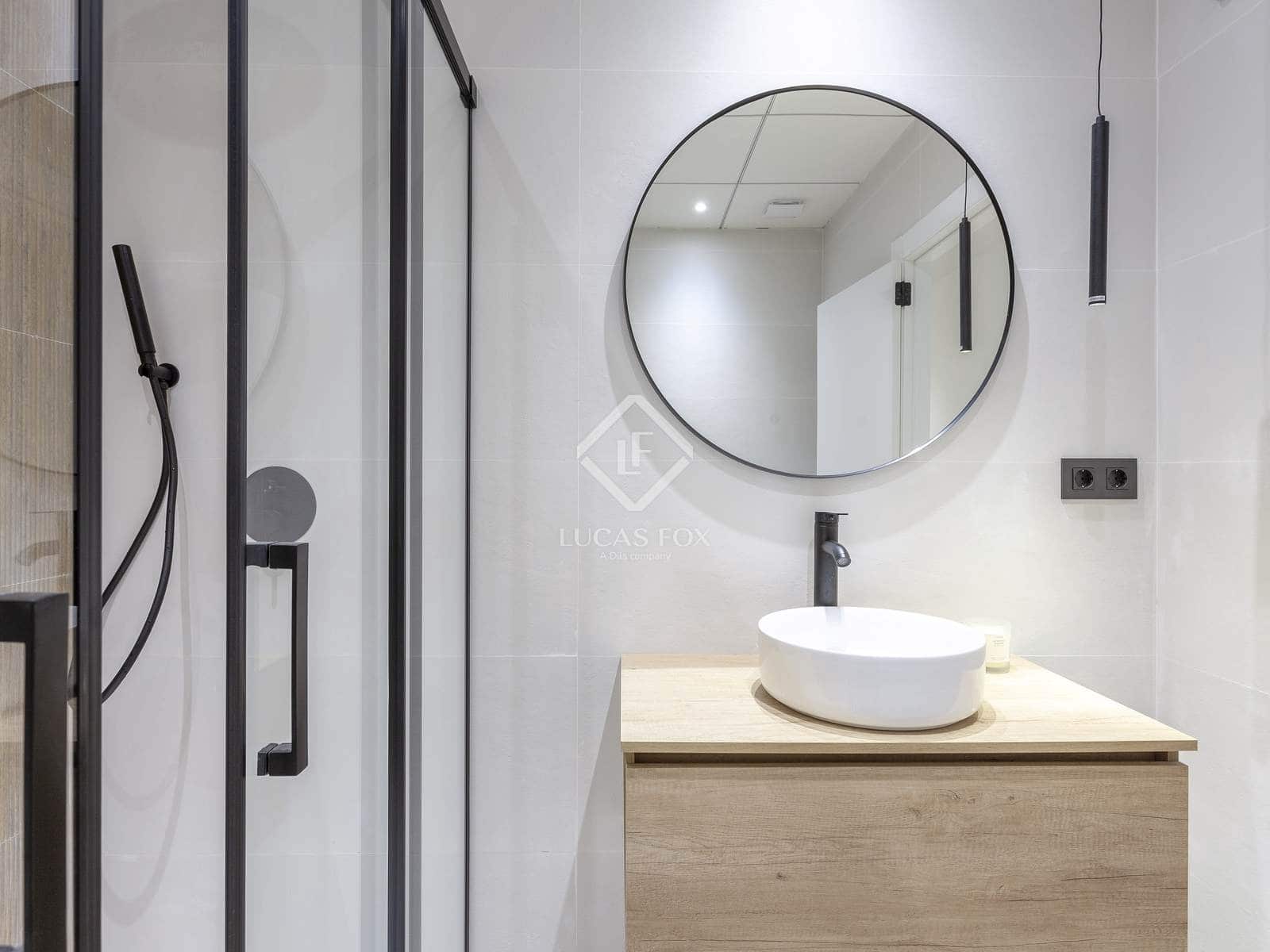 3 sovrum Lägenhet att hyra i Valencia stad - 2 600 € (Ref: 9340180)