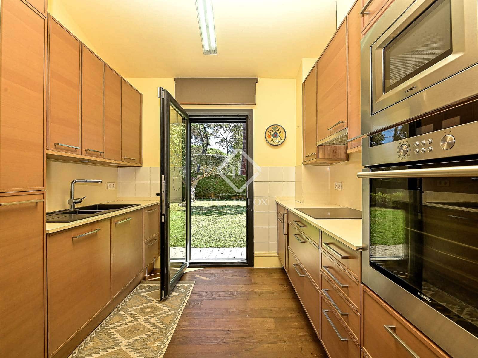 3 soverom Villa til salgs i Santa Cristina d'Aro med svømmebasseng garasje - € 585 000 (Ref: 9340181)