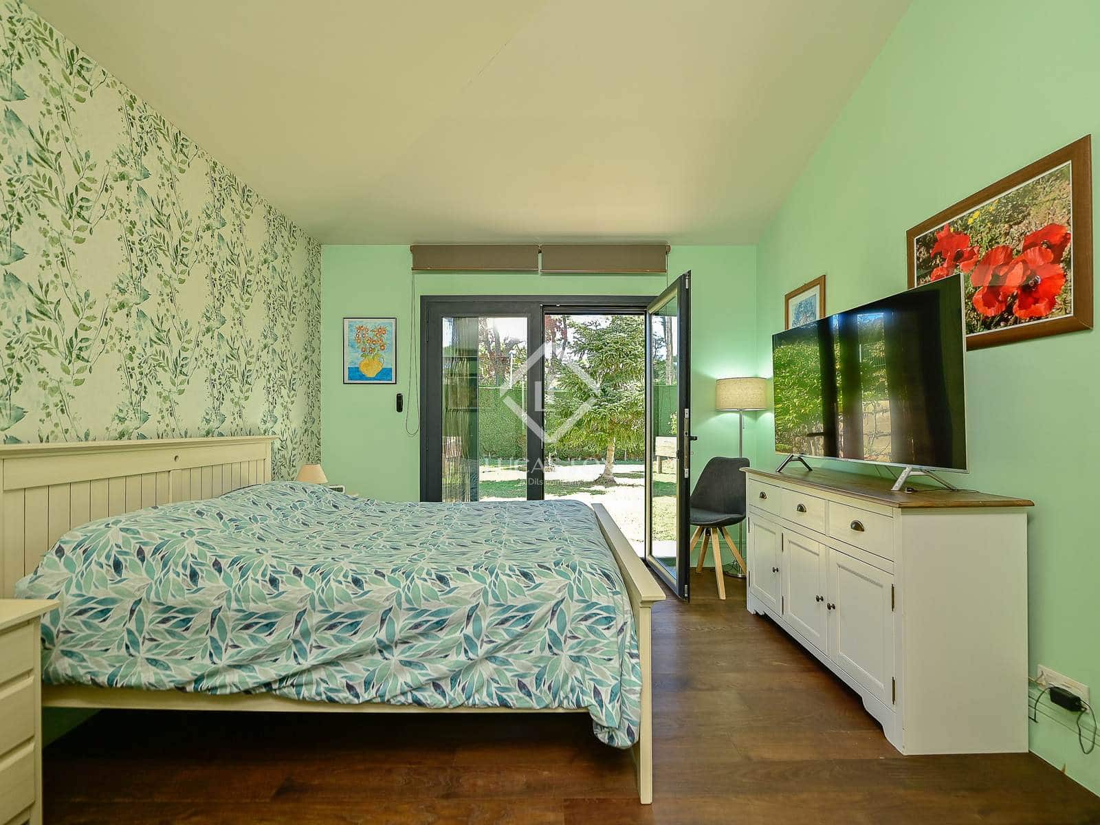 3 soverom Villa til salgs i Santa Cristina d'Aro med svømmebasseng garasje - € 585 000 (Ref: 9340181)