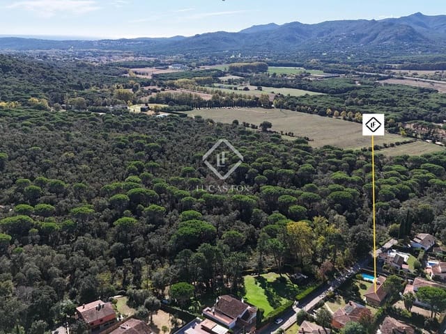 3 bedroom Villa for sale in Santa Cristina d'Aro with pool garage - € 585,000 (Ref: 9340181)