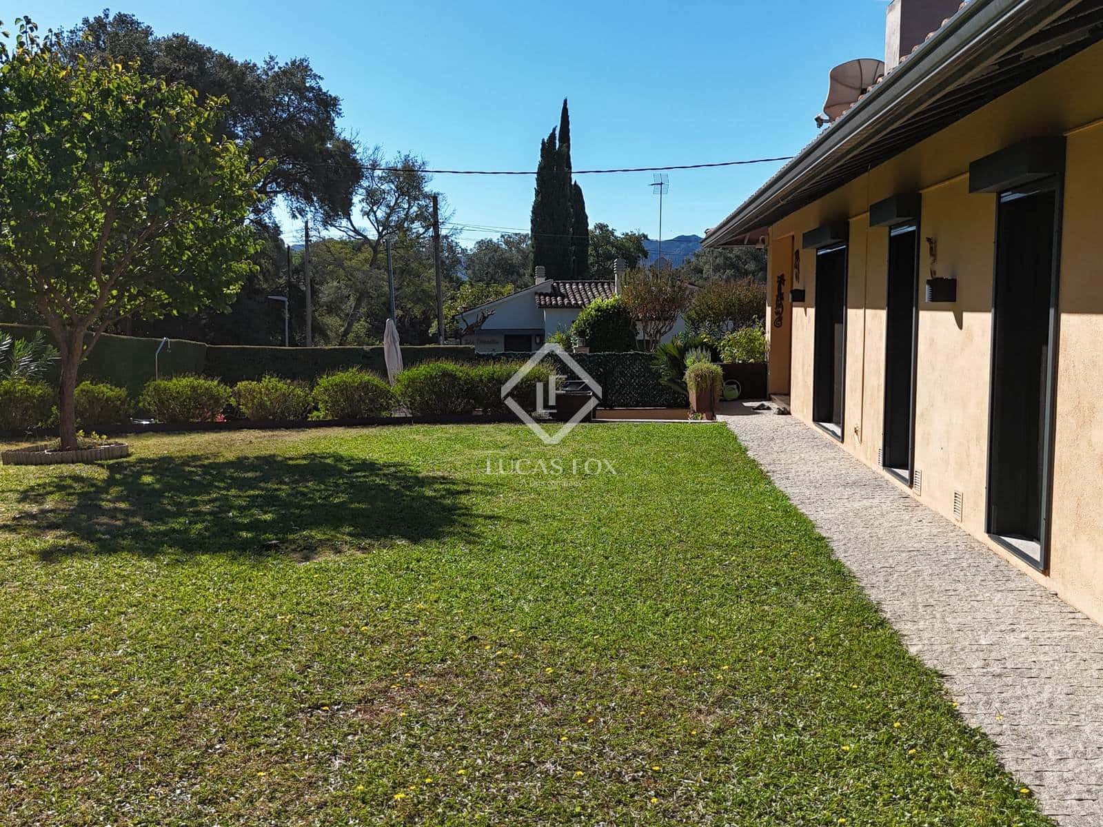 3 soverom Villa til salgs i Santa Cristina d'Aro med svømmebasseng garasje - € 585 000 (Ref: 9340181)