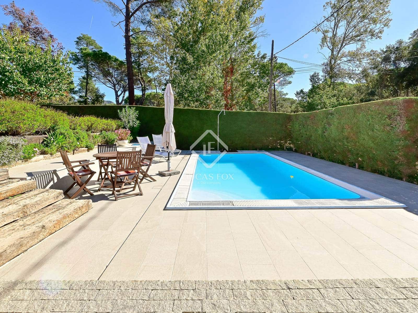 3 soverom Villa til salgs i Santa Cristina d'Aro med svømmebasseng garasje - € 585 000 (Ref: 9340181)