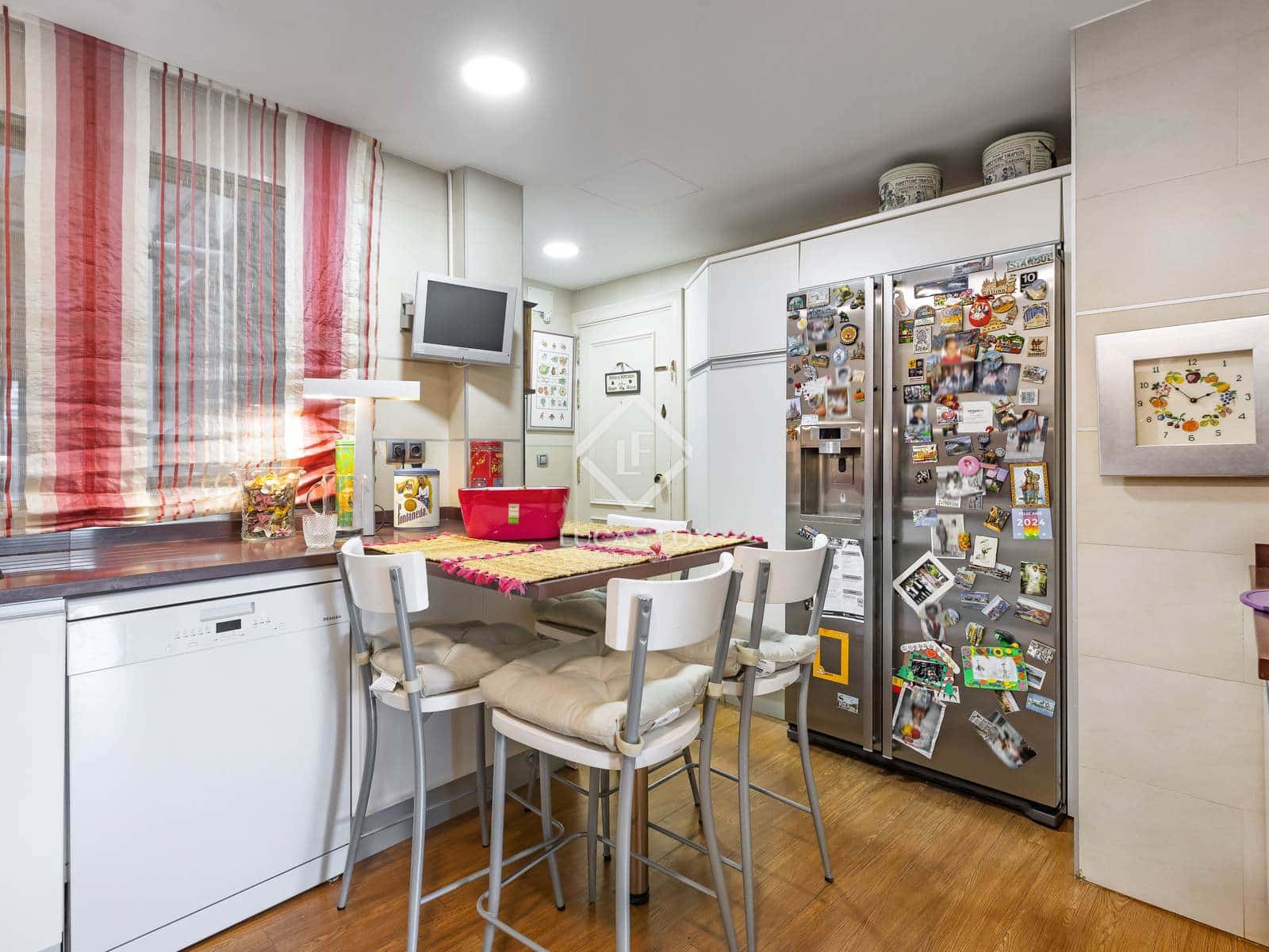 3 quarto Apartamento para venda em Madrid cidade com piscina garagem - 1 250 000 € (Ref: 9340258)