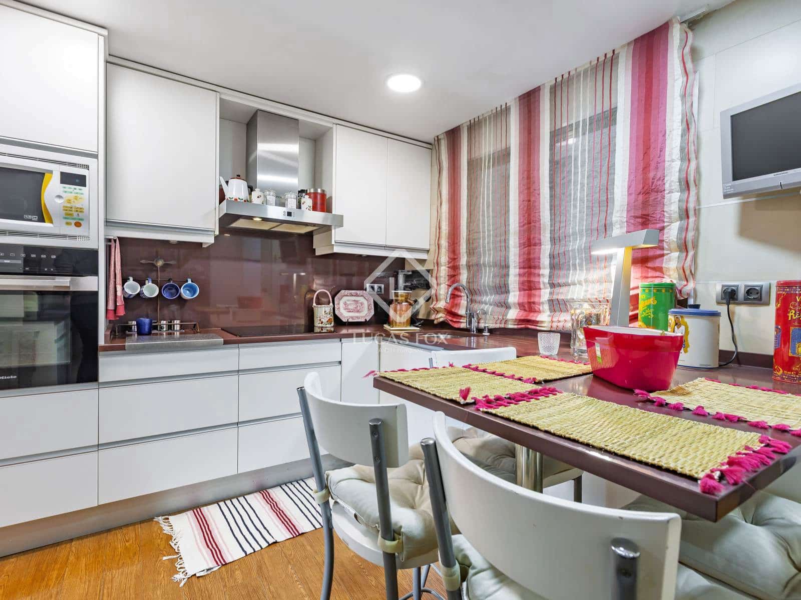 3 quarto Apartamento para venda em Madrid cidade com piscina garagem - 1 250 000 € (Ref: 9340258)