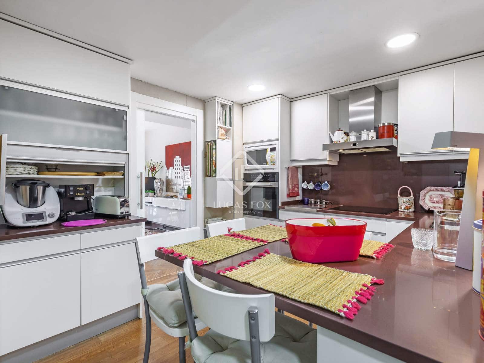 3 quarto Apartamento para venda em Madrid cidade com piscina garagem - 1 250 000 € (Ref: 9340258)