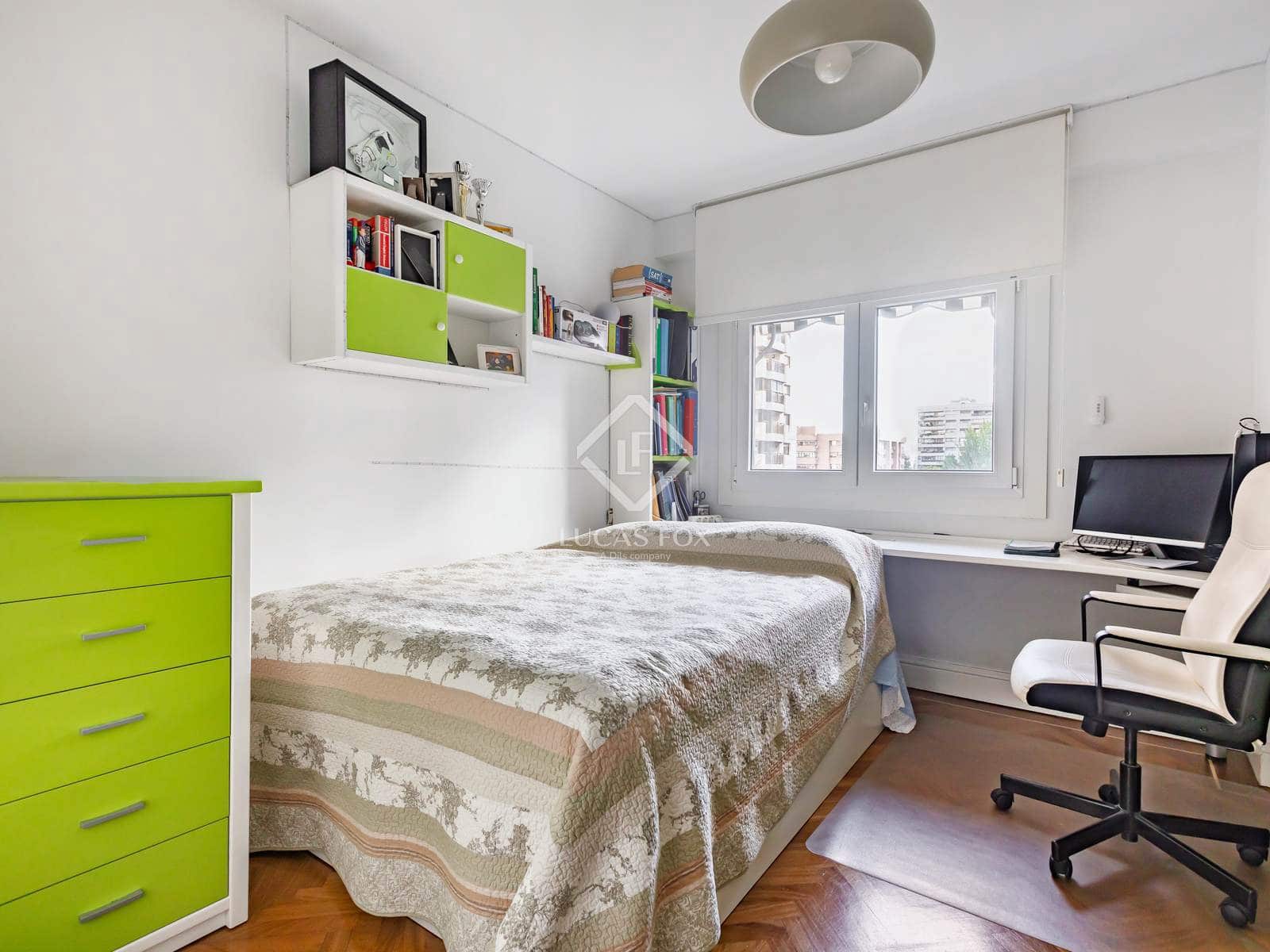 3 quarto Apartamento para venda em Madrid cidade com piscina garagem - 1 250 000 € (Ref: 9340258)