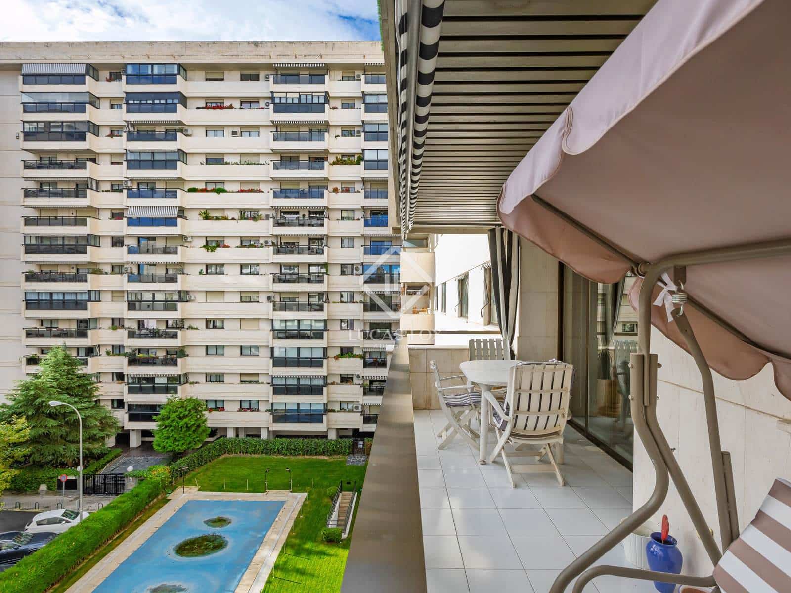 3 quarto Apartamento para venda em Madrid cidade com piscina garagem - 1 250 000 € (Ref: 9340258)