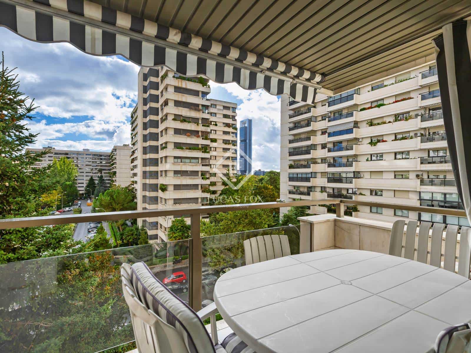 3 quarto Apartamento para venda em Madrid cidade com piscina garagem - 1 250 000 € (Ref: 9340258)