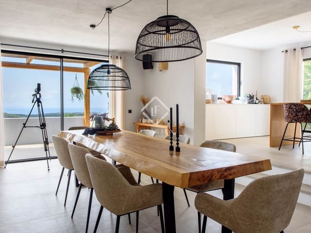 6 soverom Villa til salgs i Es Cubells, San Jose / Sant Josep de Sa Talaia med svømmebasseng garasje - € 4 850 000 (Ref: 9340260)