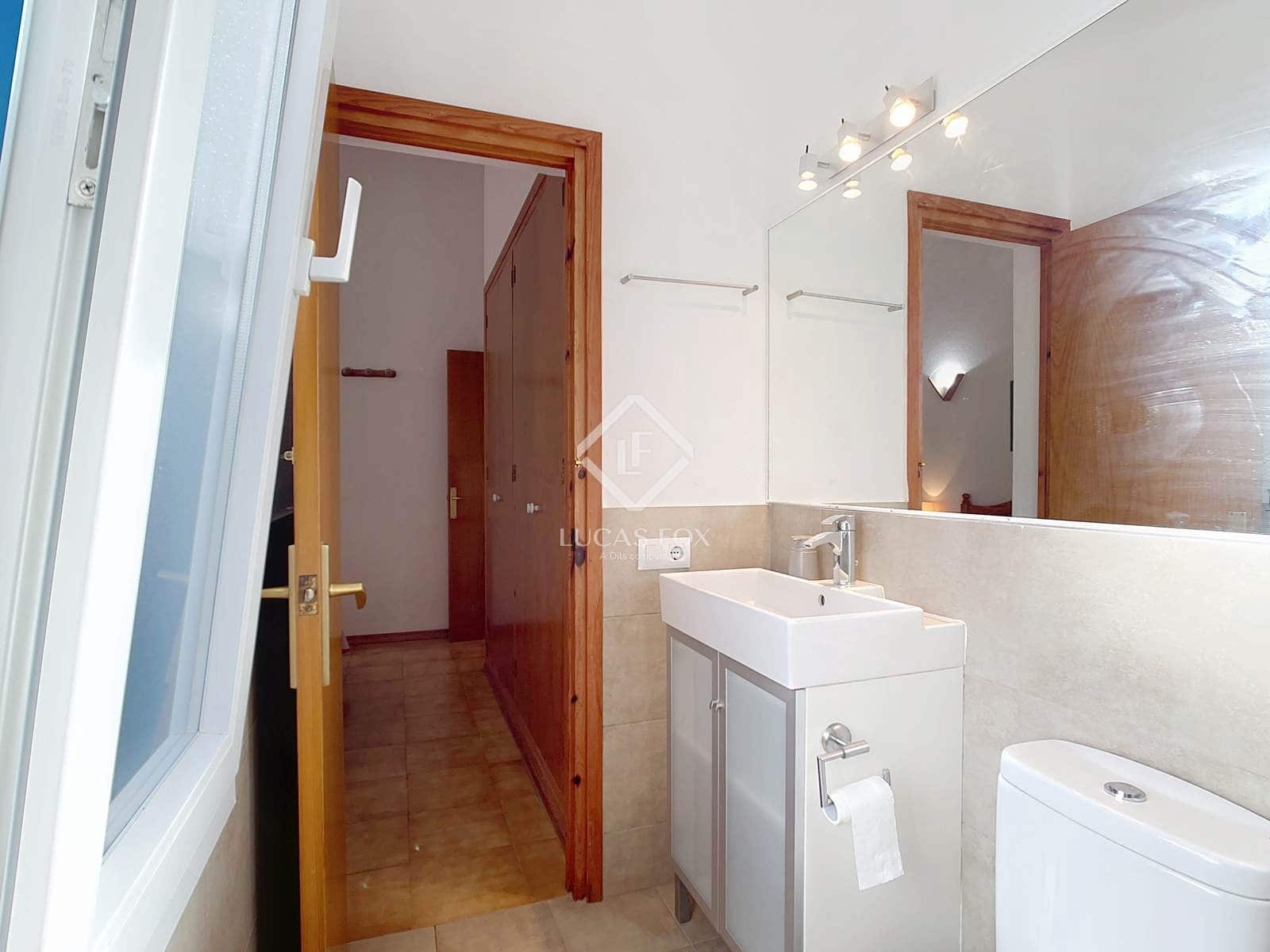 3 soverom Villa til salgs i Ciutadella de Menorca med svømmebasseng garasje - € 595 000 (Ref: 9340262)