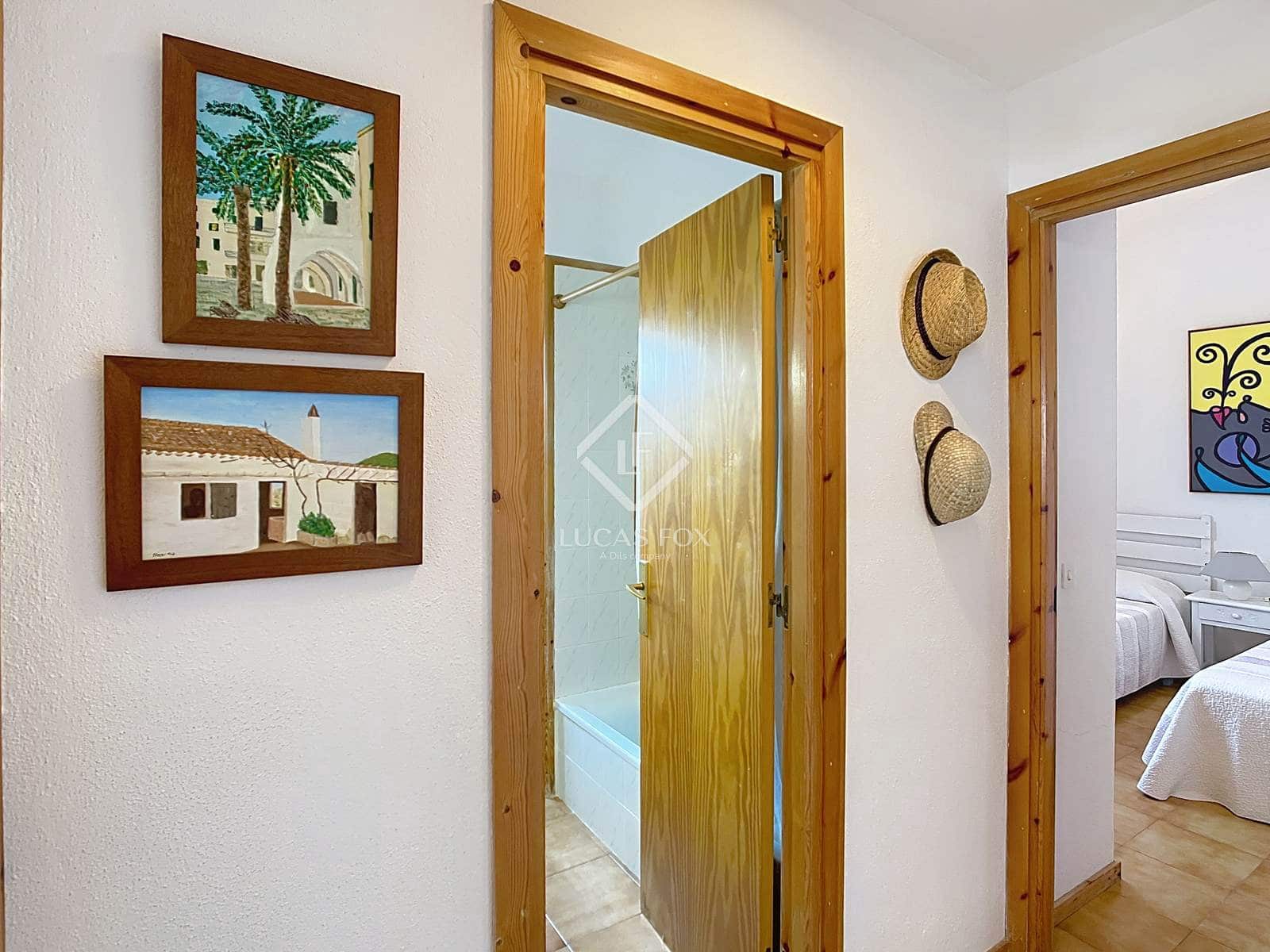 3 soverom Villa til salgs i Ciutadella de Menorca med svømmebasseng garasje - € 595 000 (Ref: 9340262)