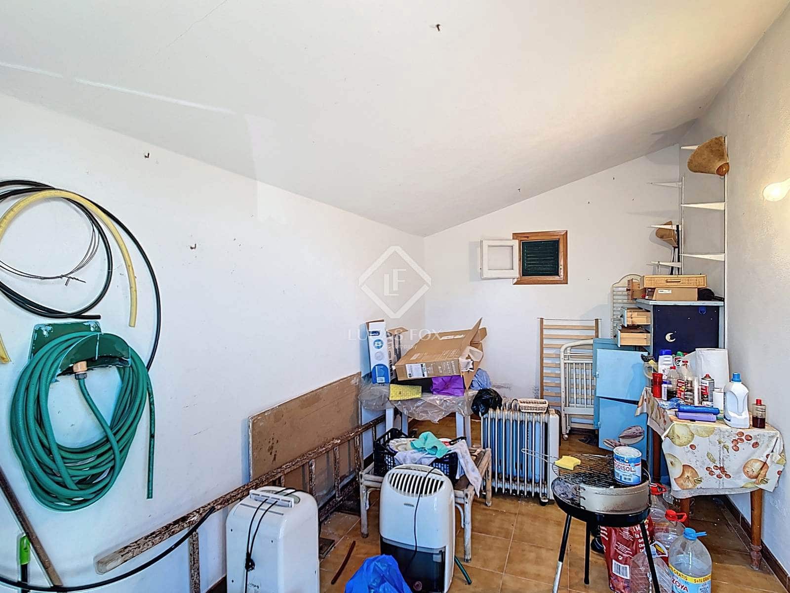 3 soverom Villa til salgs i Ciutadella de Menorca med svømmebasseng garasje - € 595 000 (Ref: 9340262)