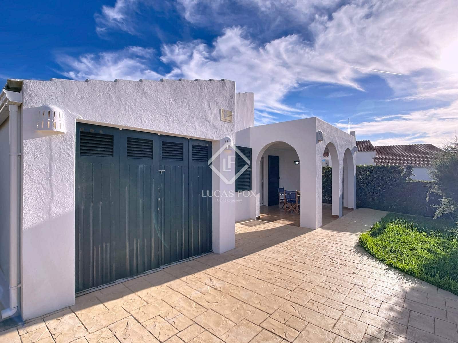 3 soverom Villa til salgs i Ciutadella de Menorca med svømmebasseng garasje - € 595 000 (Ref: 9340262)