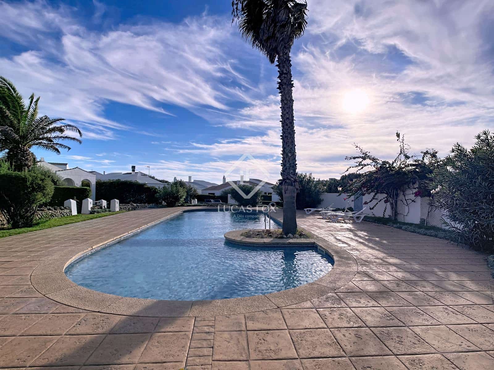 3 soverom Villa til salgs i Ciutadella de Menorca med svømmebasseng garasje - € 595 000 (Ref: 9340262)