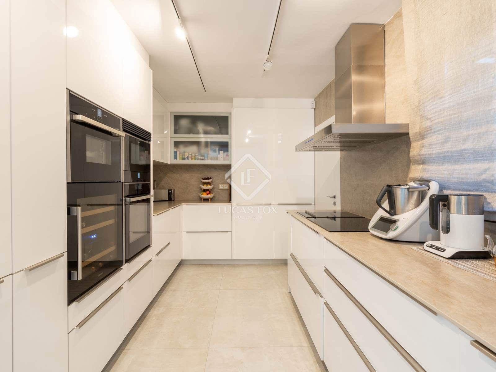 4 chambre Villa/Maison à vendre à Sant Cugat del Valles avec piscine garage - 1 980 000 € (Ref: 9340264)