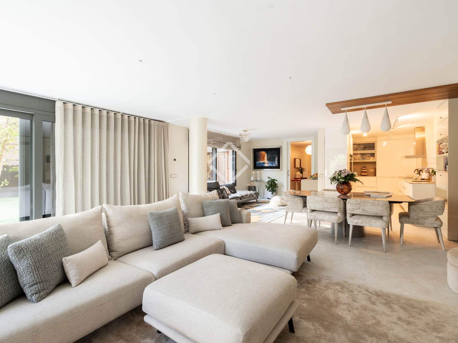 4 chambre Villa/Maison à vendre à Sant Cugat del Valles avec piscine garage - 1 980 000 € (Ref: 9340264)