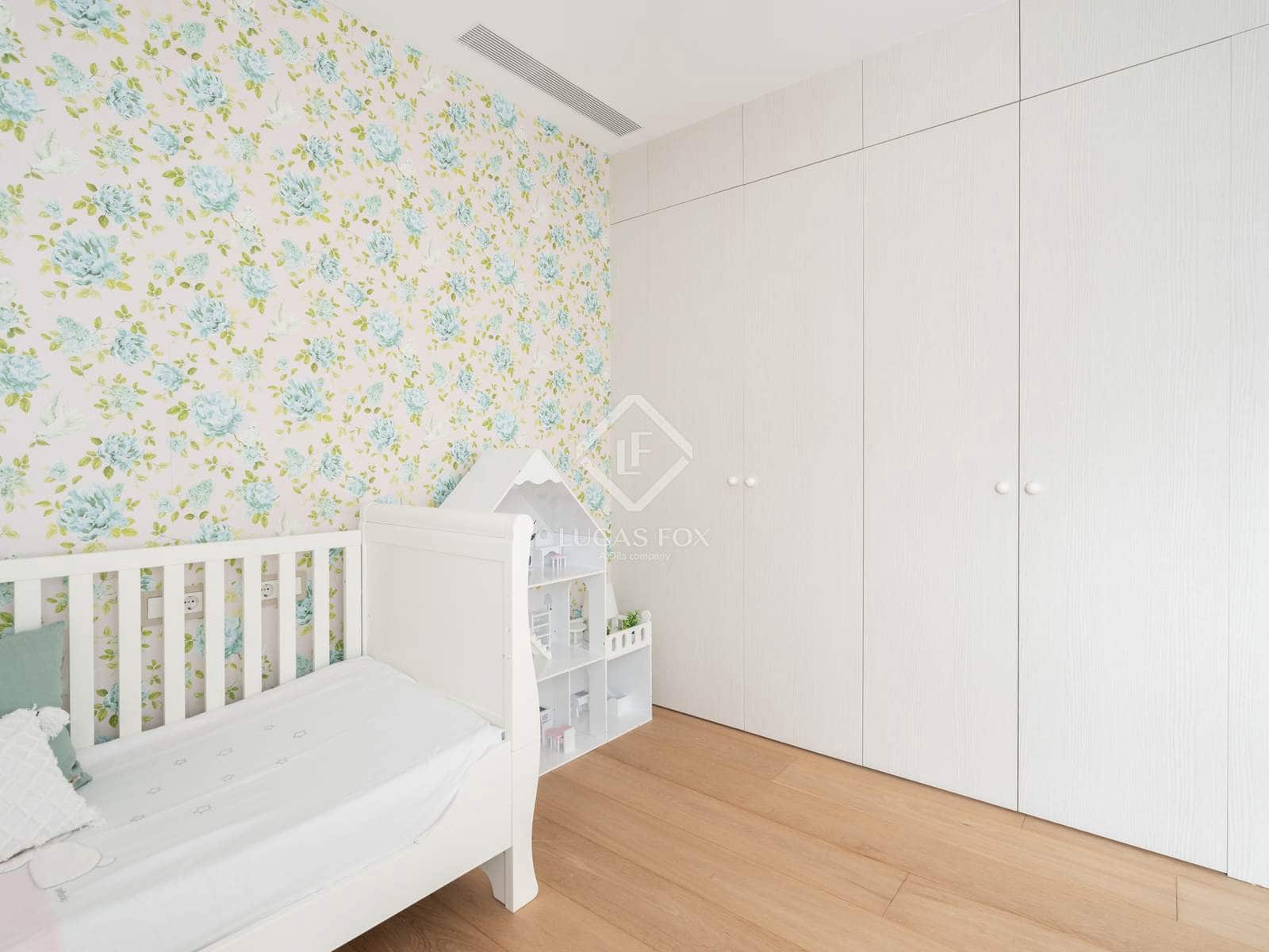 4 chambre Villa/Maison à vendre à Sant Cugat del Valles avec piscine garage - 1 980 000 € (Ref: 9340264)