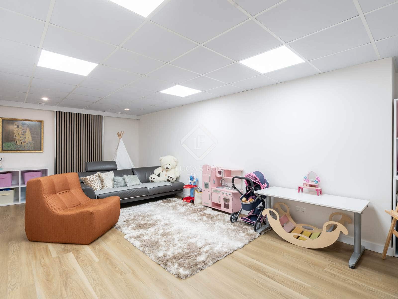 4 chambre Villa/Maison à vendre à Sant Cugat del Valles avec piscine garage - 1 980 000 € (Ref: 9340264)