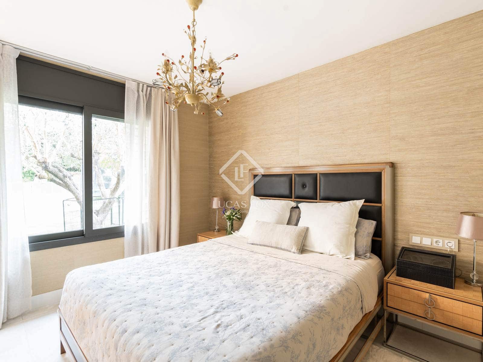 4 chambre Villa/Maison à vendre à Sant Cugat del Valles avec piscine garage - 1 980 000 € (Ref: 9340264)