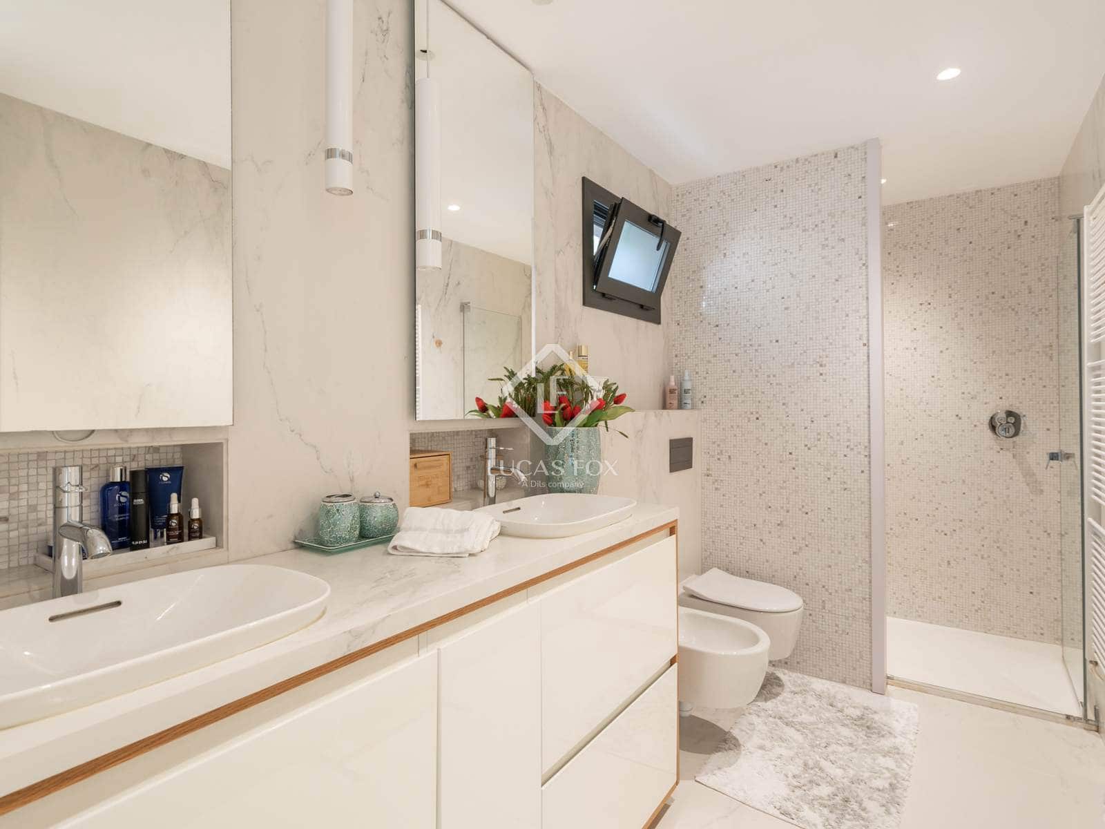 4 chambre Villa/Maison à vendre à Sant Cugat del Valles avec piscine garage - 1 980 000 € (Ref: 9340264)