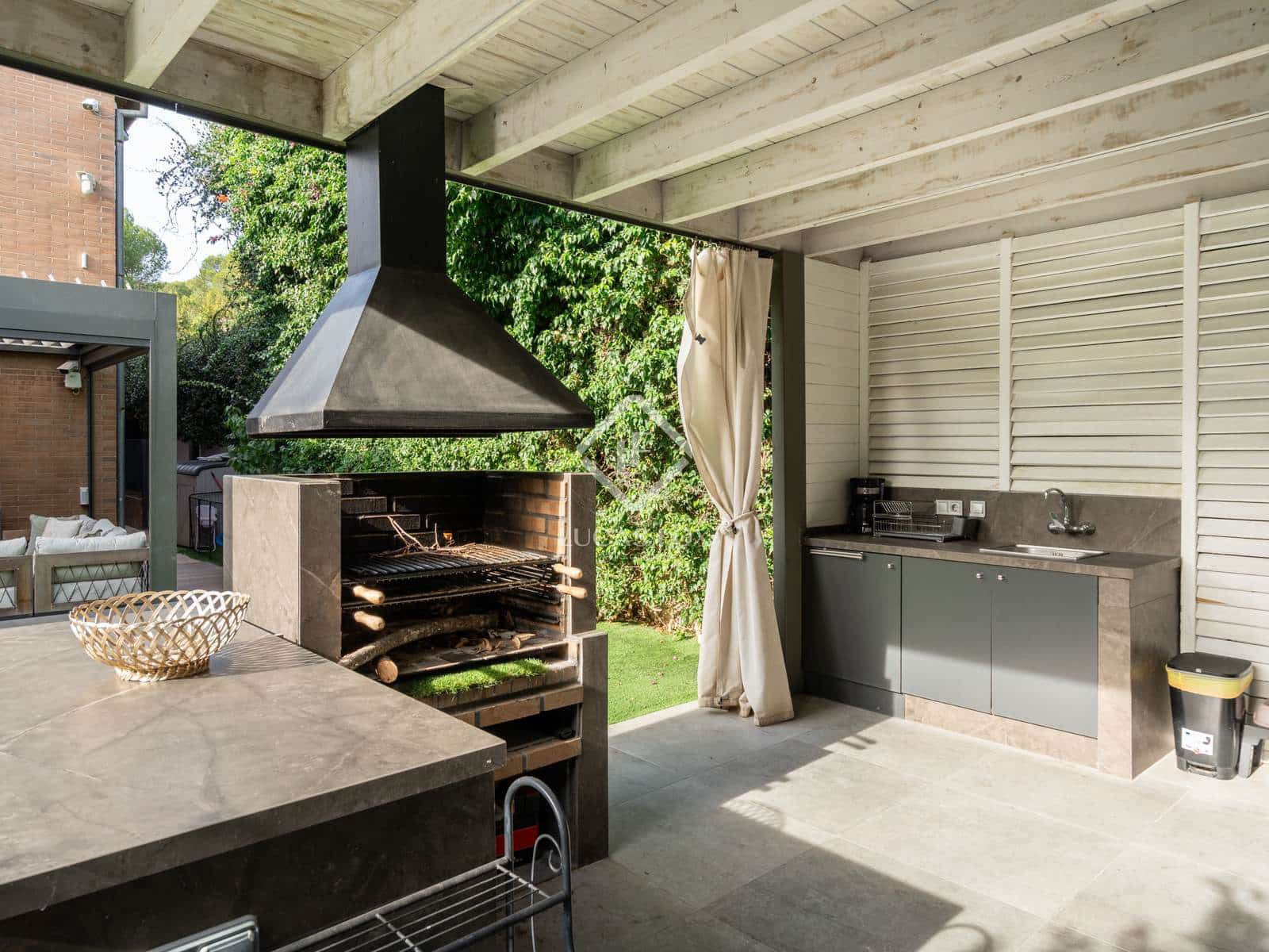 4 chambre Villa/Maison à vendre à Sant Cugat del Valles avec piscine garage - 1 980 000 € (Ref: 9340264)