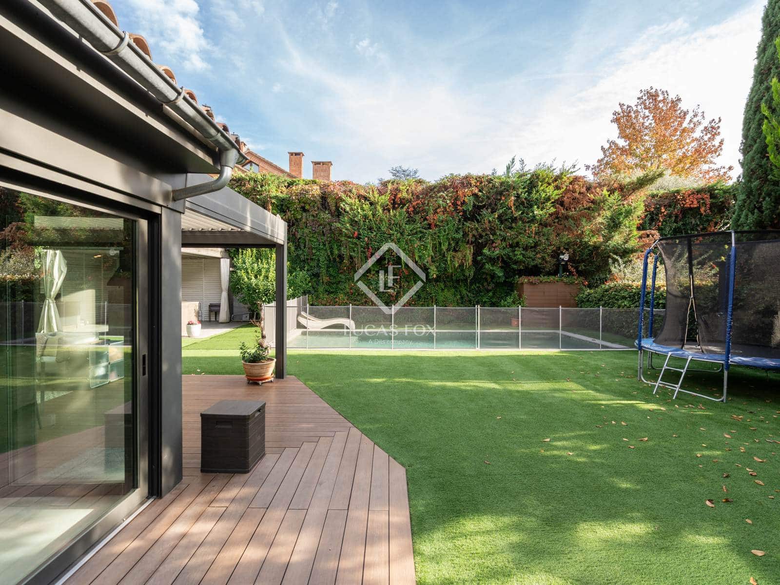 4 chambre Villa/Maison à vendre à Sant Cugat del Valles avec piscine garage - 1 980 000 € (Ref: 9340264)