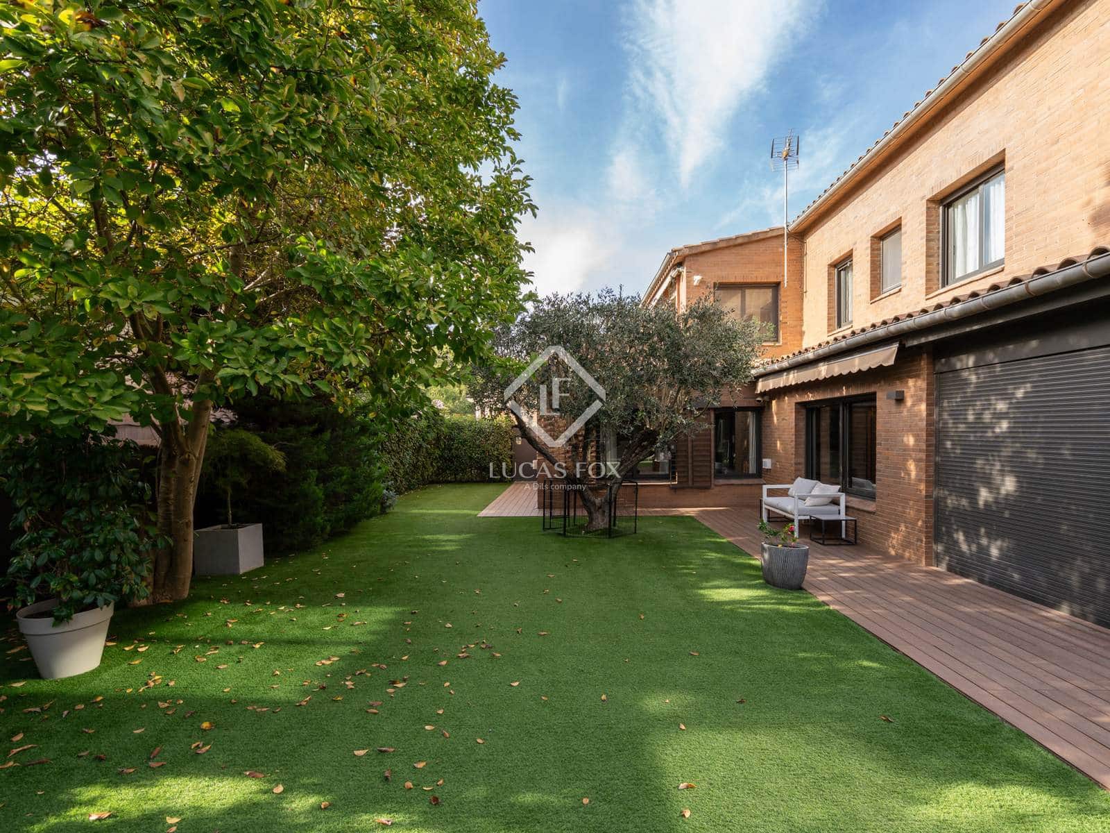 4 chambre Villa/Maison à vendre à Sant Cugat del Valles avec piscine garage - 1 980 000 € (Ref: 9340264)