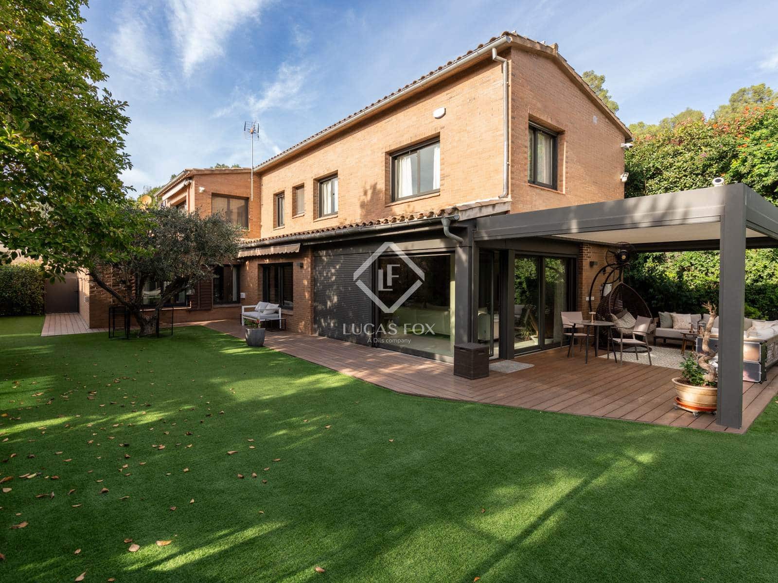 4 chambre Villa/Maison à vendre à Sant Cugat del Valles avec piscine garage - 1 980 000 € (Ref: 9340264)