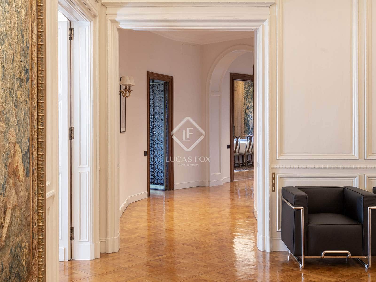 5 quarto Apartamento para arrendar em Barcelona cidade - 20 000 € (Ref: 9343409)