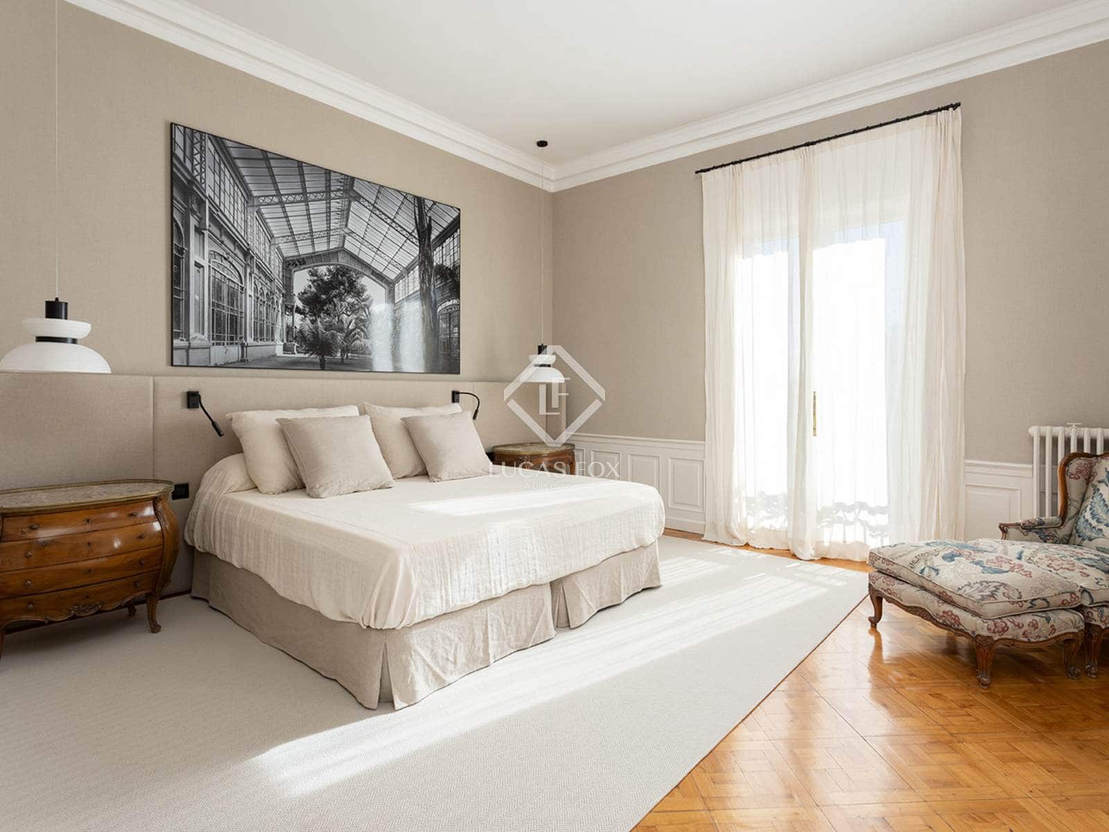 5 quarto Apartamento para arrendar em Barcelona cidade - 20 000 € (Ref: 9343409)