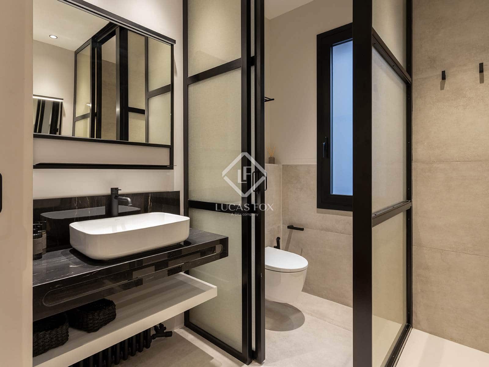 5 quarto Apartamento para arrendar em Barcelona cidade - 20 000 € (Ref: 9343409)