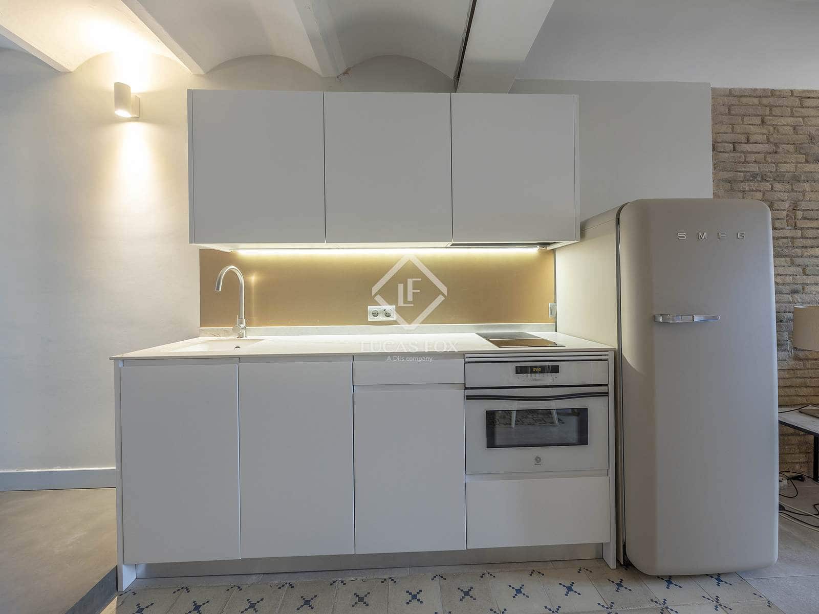 1 sovrum Lägenhet att hyra i Valencia stad - 1 400 € (Ref: 9343583)