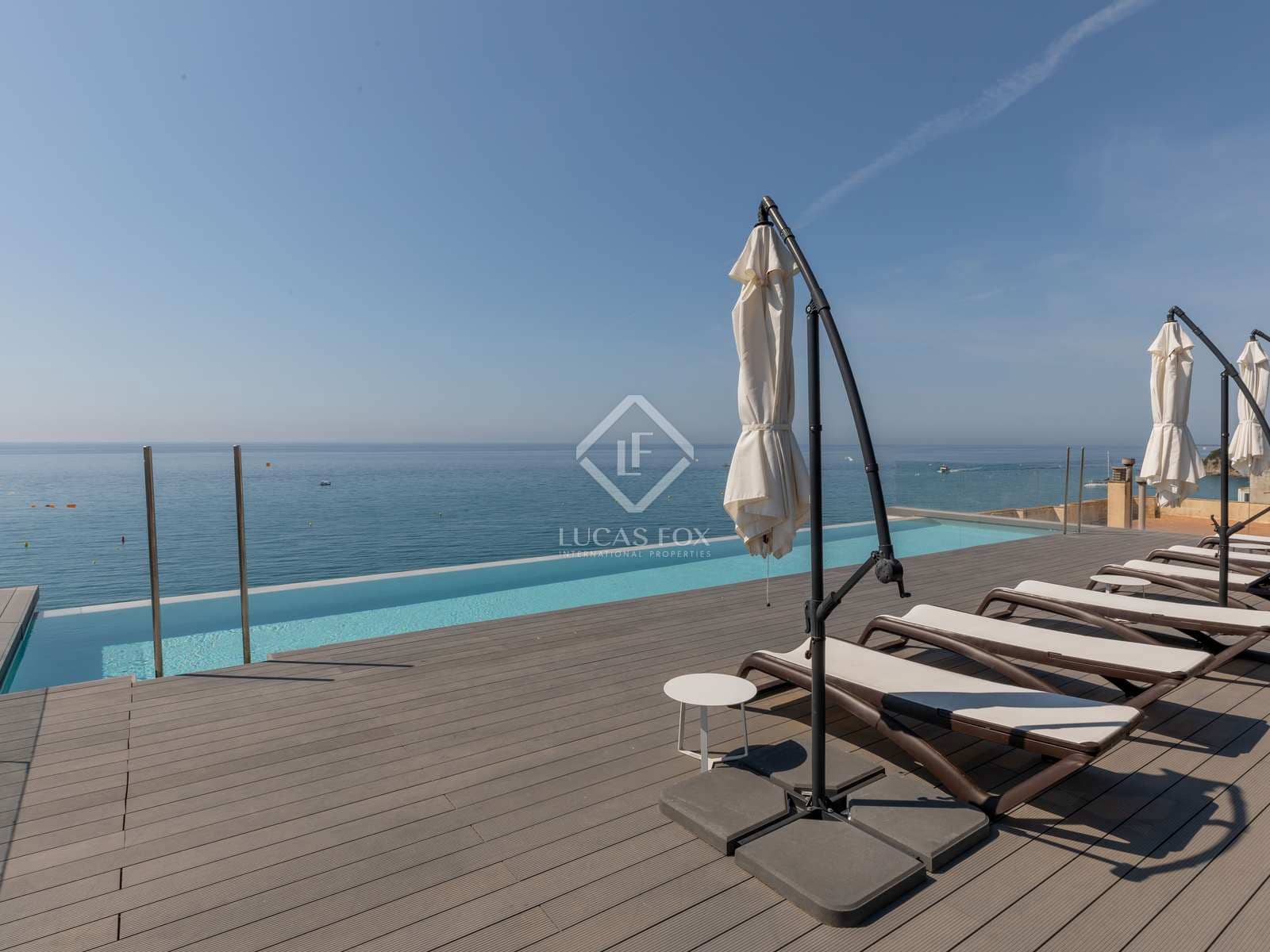 3 makuuhuone Huoneisto myytävänä paikassa Lloret de Mar mukana 
autotalli - 850 000 € (Ref: 9343585)