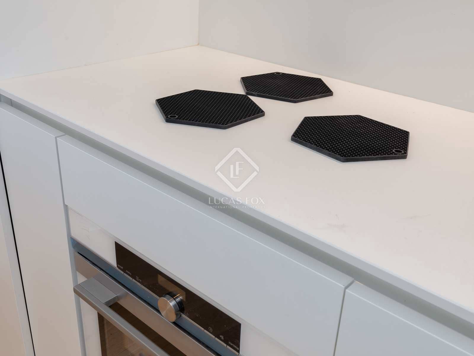 2 slaapkamer Appartement te koop in Lloret de Mar met garage - € 365.000 (Ref: 9343807)