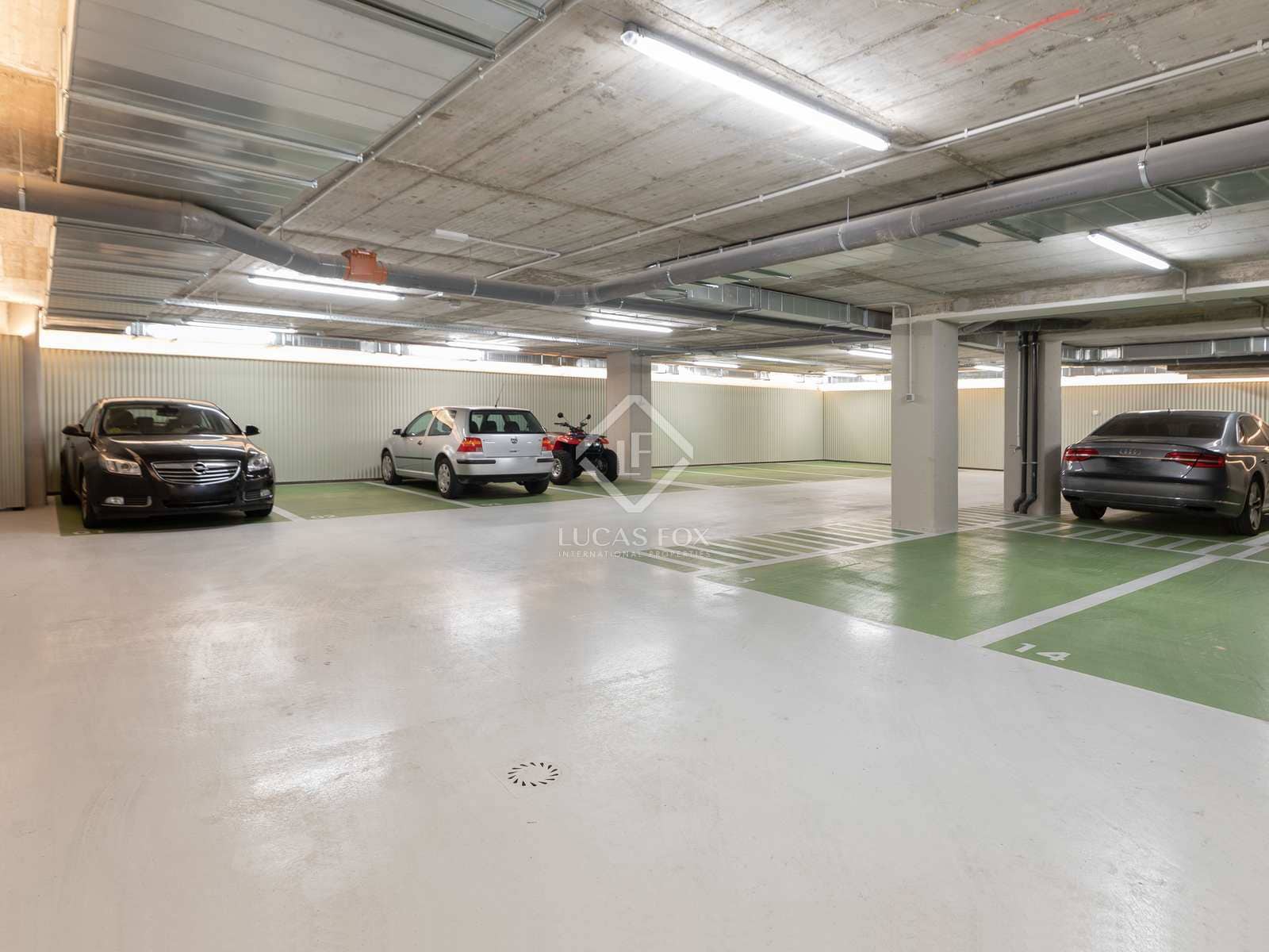 2 slaapkamer Appartement te koop in Lloret de Mar met garage - € 365.000 (Ref: 9343807)