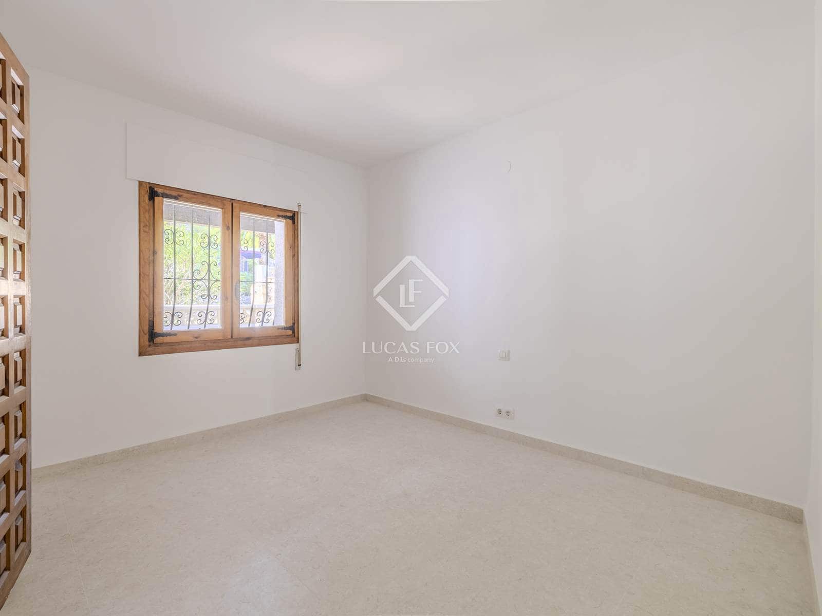 4 sovrum Villa till salu i Javea / Xabia med pool garage - 679 000 € (Ref: 9343943)