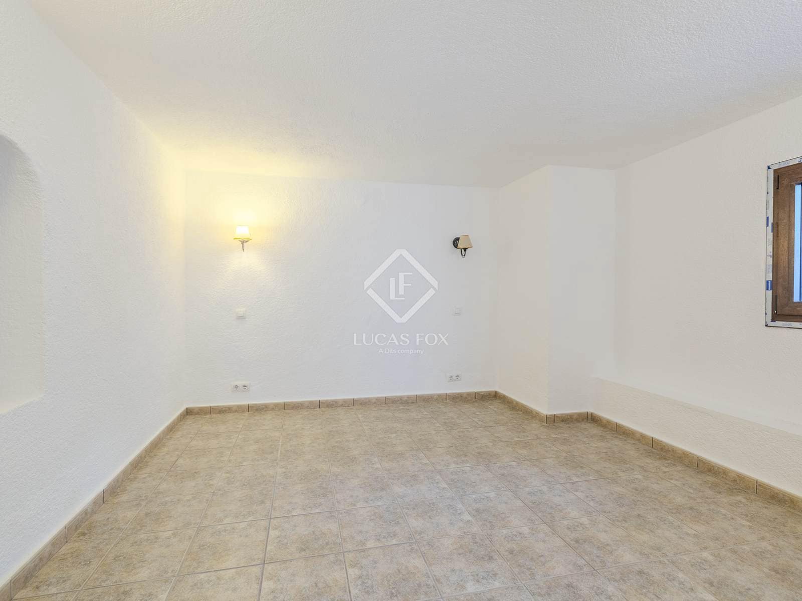 4 sovrum Villa till salu i Javea / Xabia med pool garage - 679 000 € (Ref: 9343943)