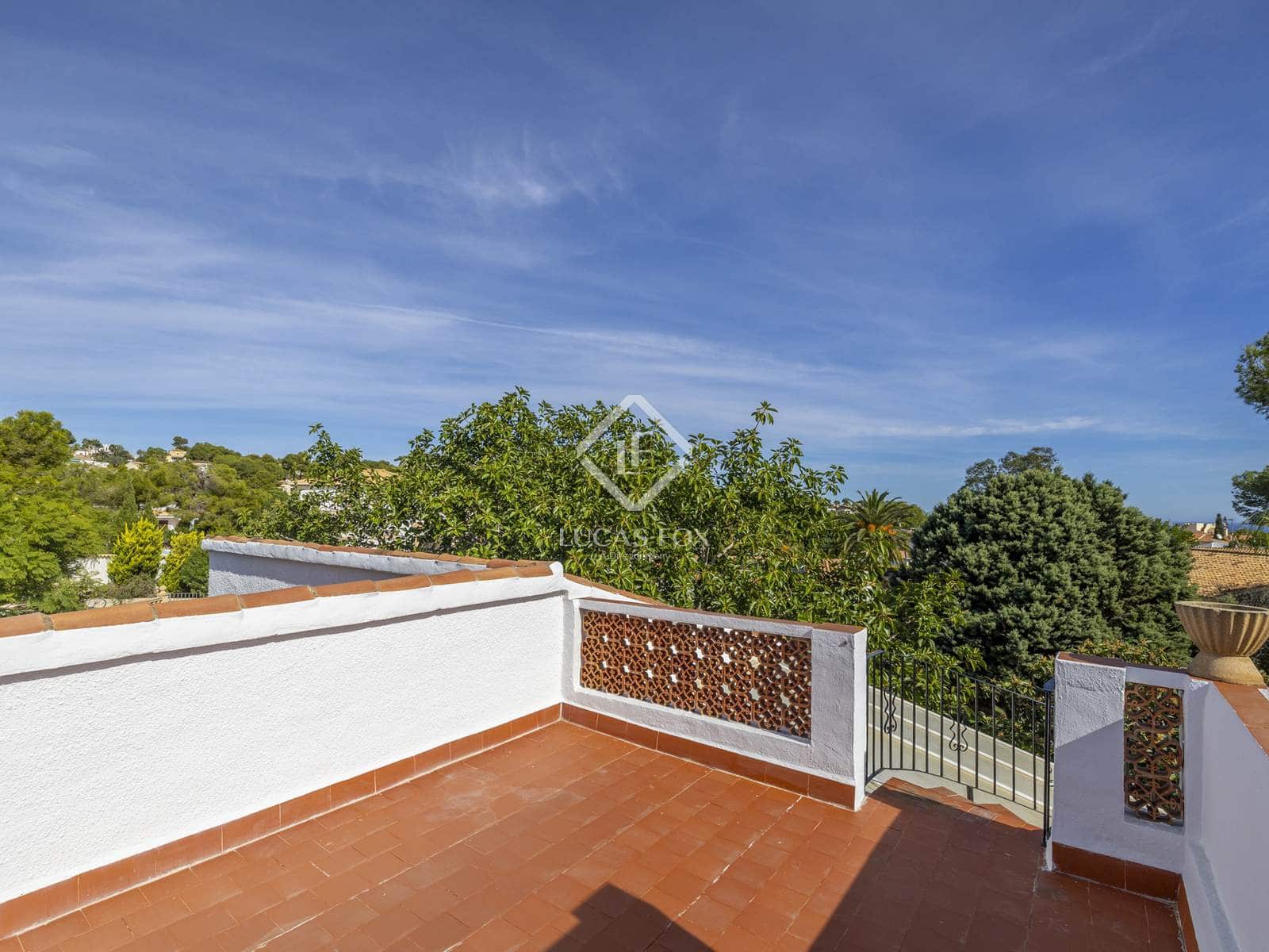 4 sovrum Villa till salu i Javea / Xabia med pool garage - 679 000 € (Ref: 9343943)