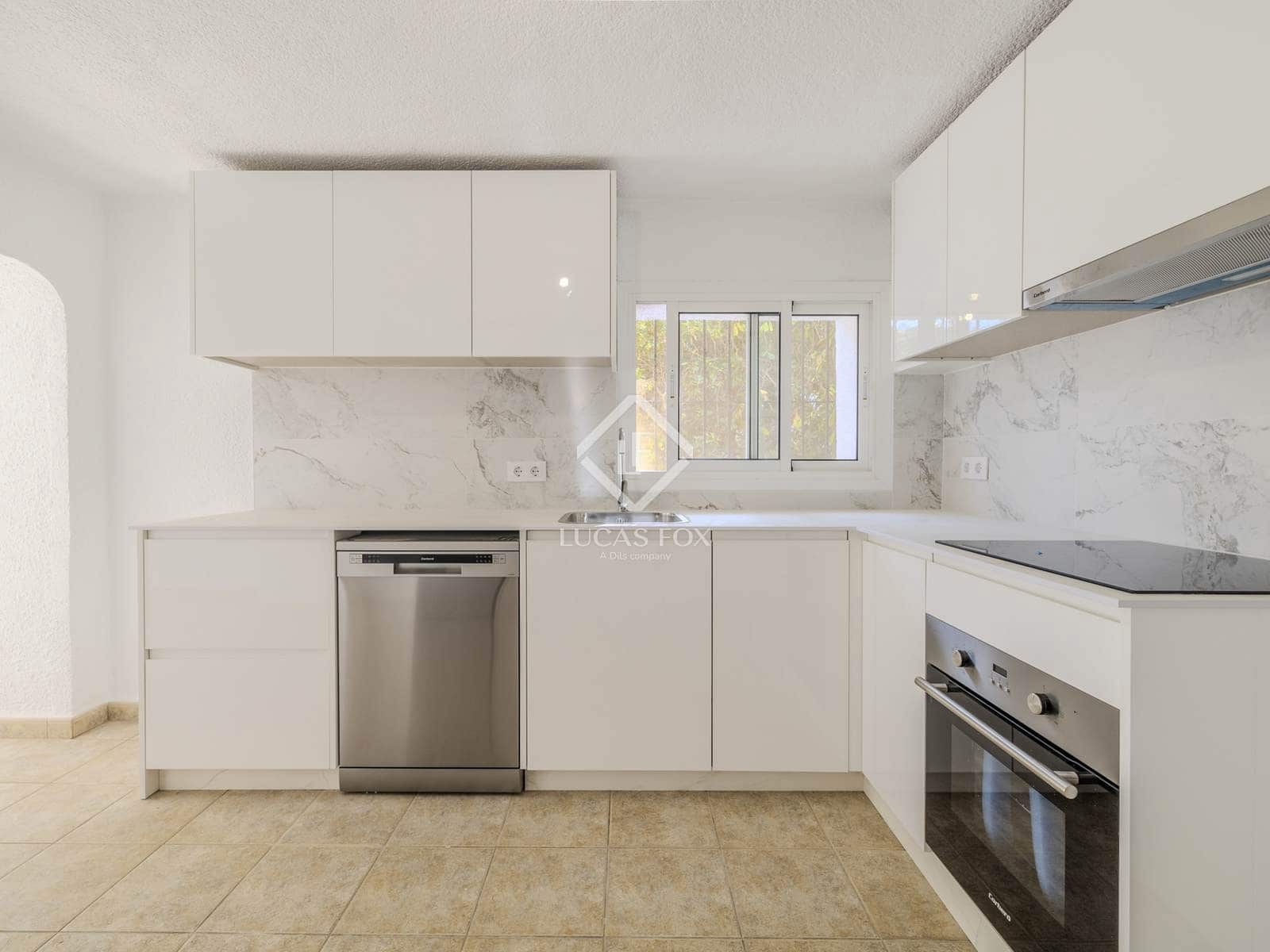 4 sovrum Villa till salu i Javea / Xabia med pool garage - 679 000 € (Ref: 9343943)