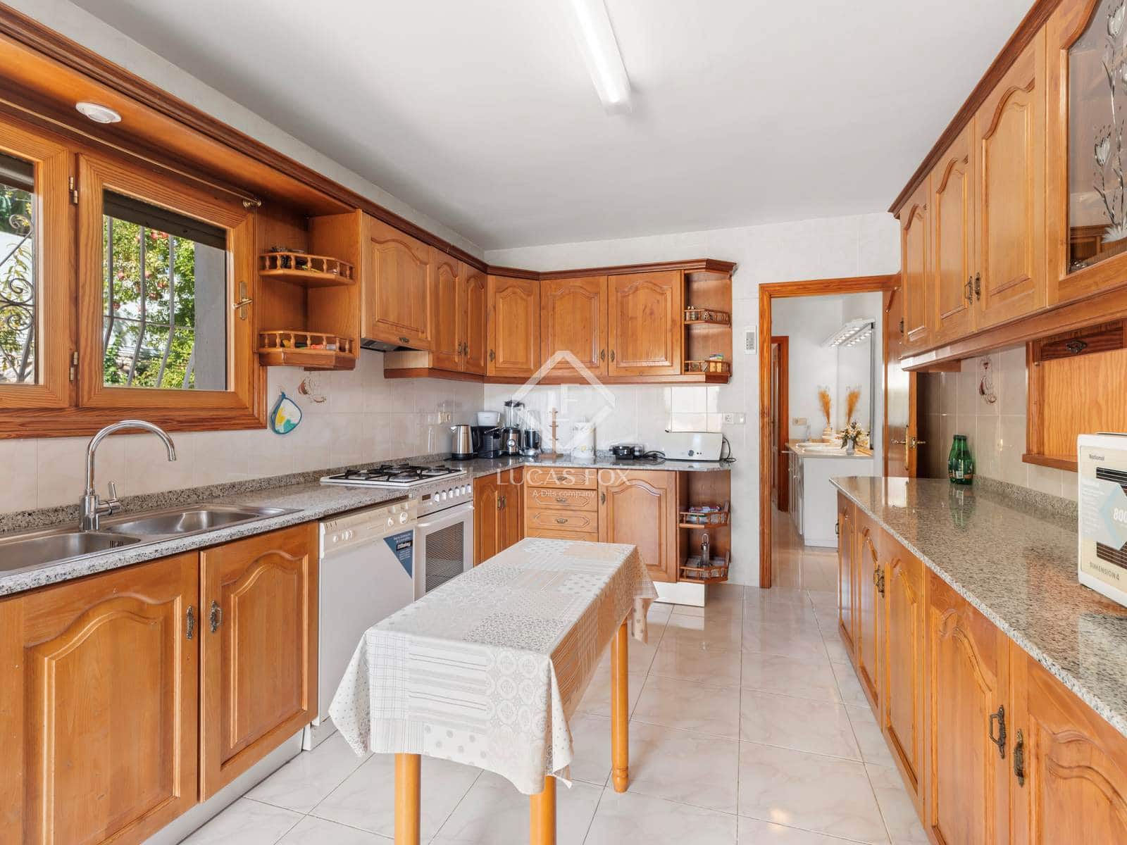 7 sypialnia Willa na sprzedaż w Calpe / Calp z basenem garażem - 850 000 € (Ref: 9344064)