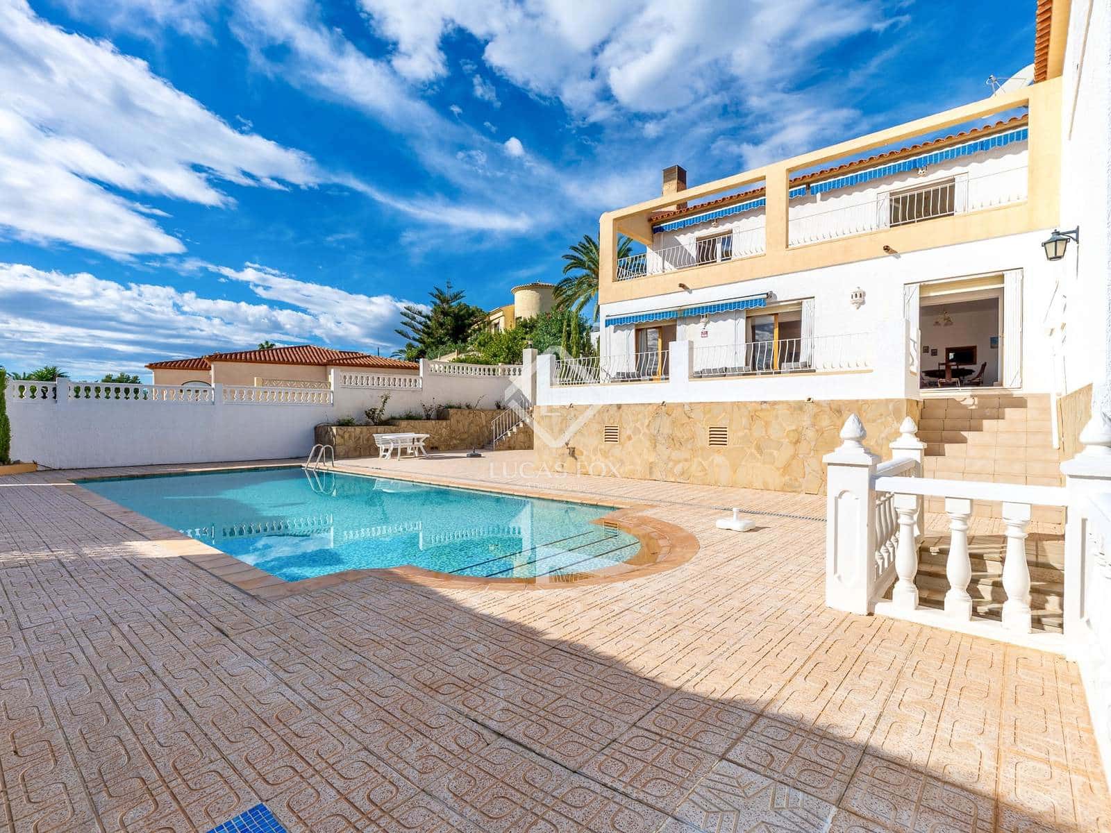 7 sypialnia Willa na sprzedaż w Calpe / Calp z basenem garażem - 850 000 € (Ref: 9344064)