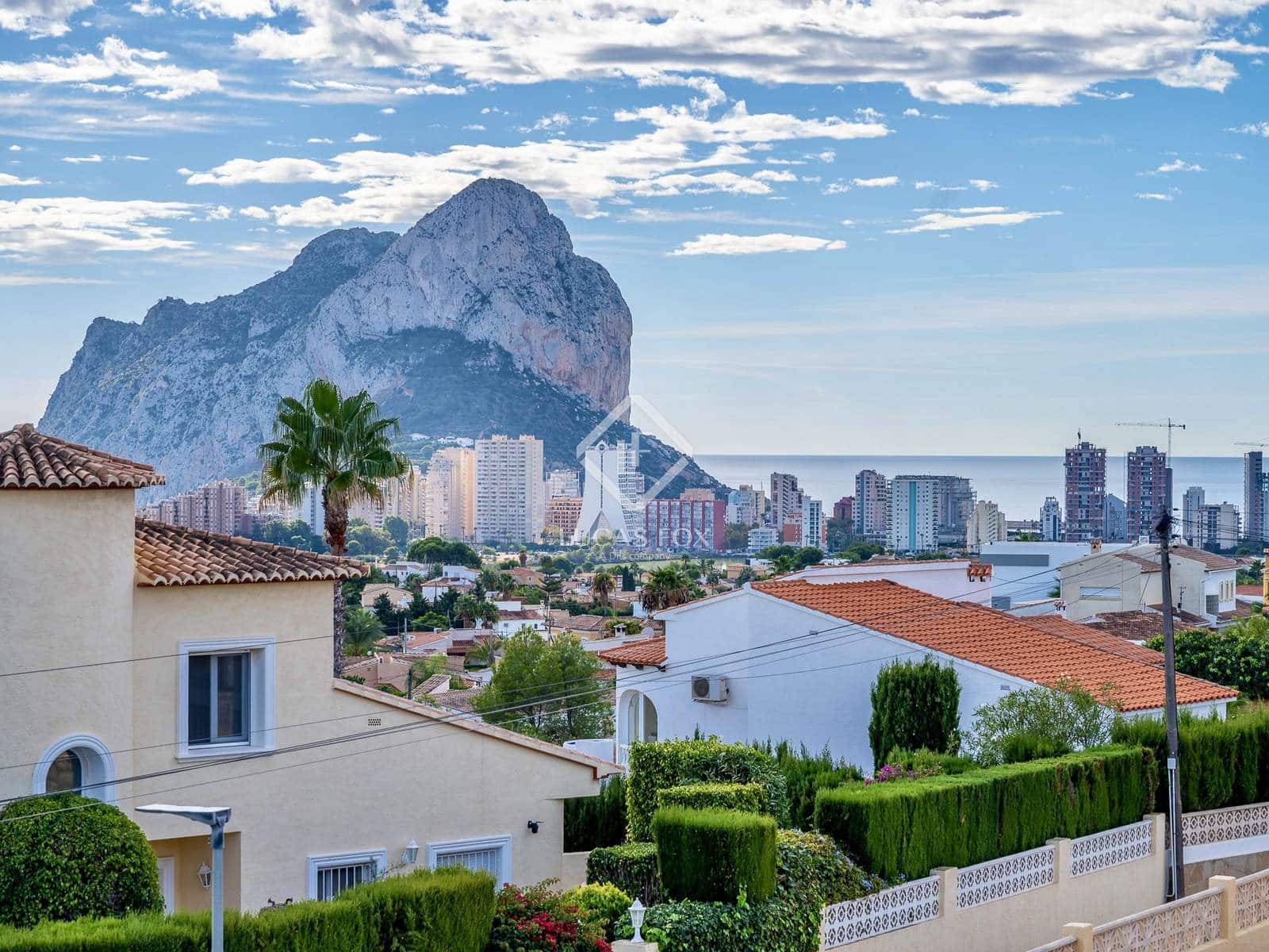 7 sypialnia Willa na sprzedaż w Calpe / Calp z basenem garażem - 850 000 € (Ref: 9344064)