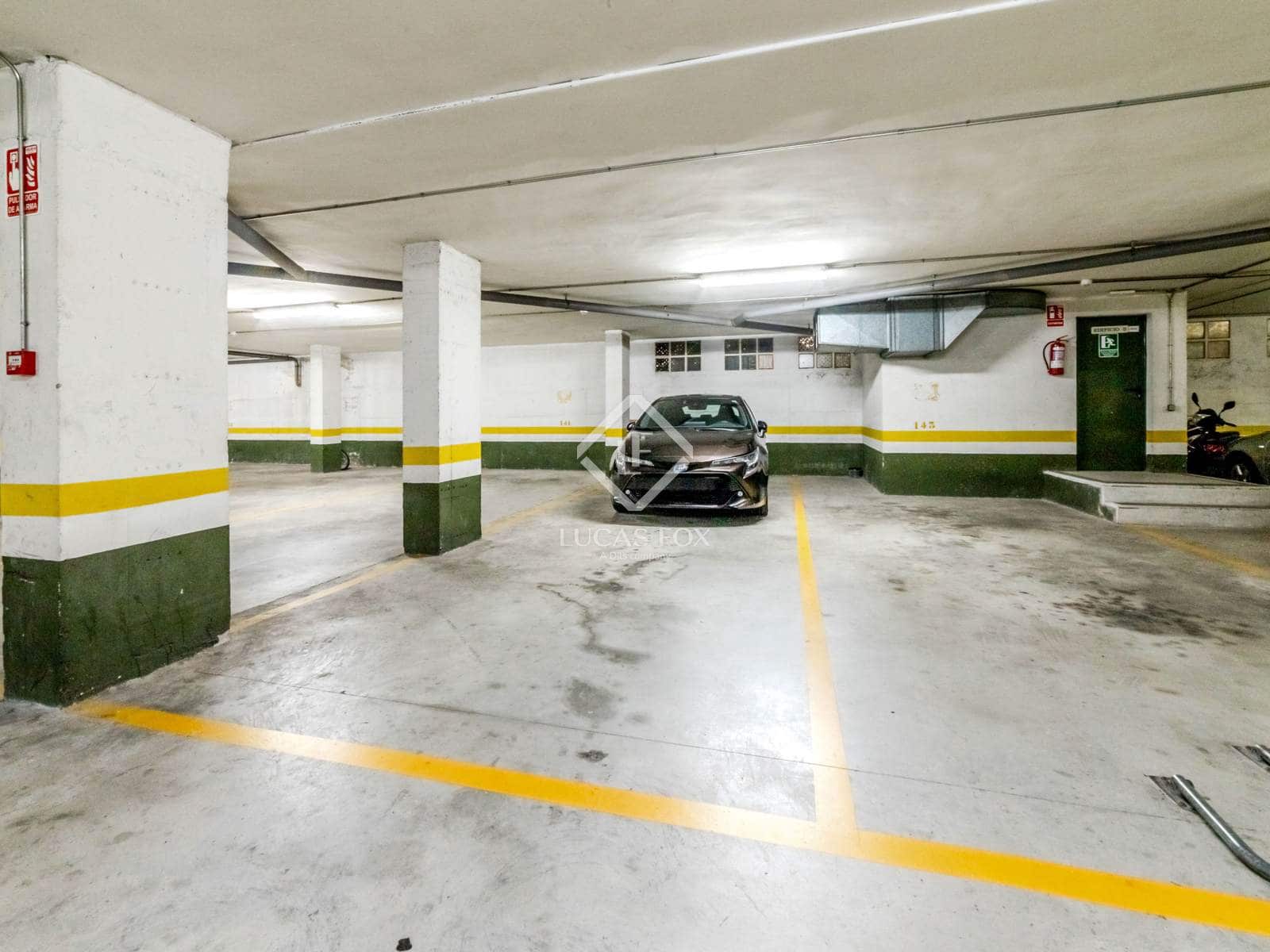 3 Zimmer Penthouse zu verkaufen in Sitges mit Pool Garage - 950.000 € (Ref: 9344172)