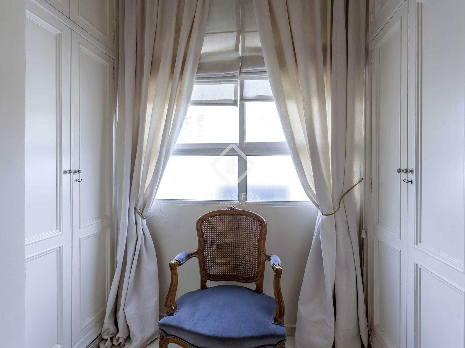 4 sypialnia Apartament do wynajęcia w Miasto Walencja - 3 400 € (Ref: 9344173)