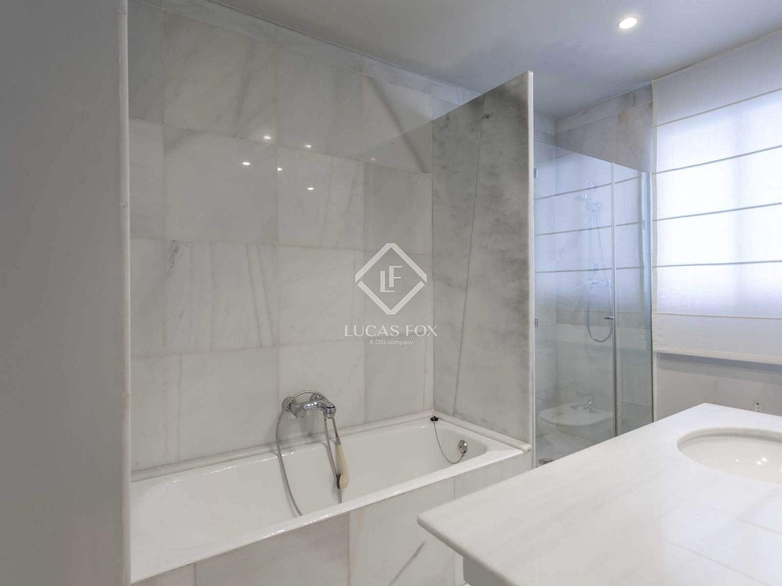 4 sypialnia Apartament do wynajęcia w Miasto Walencja - 3 400 € (Ref: 9344173)