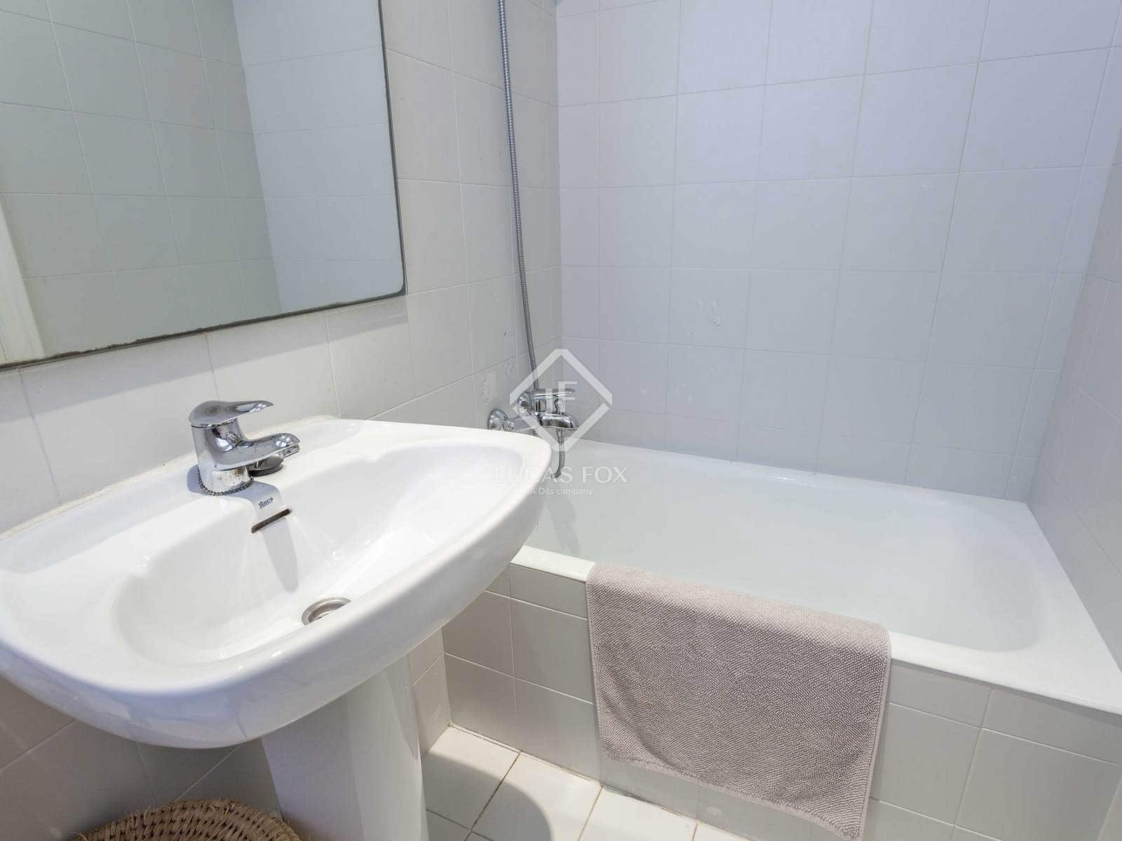 4 sypialnia Apartament do wynajęcia w Miasto Walencja - 3 400 € (Ref: 9344173)