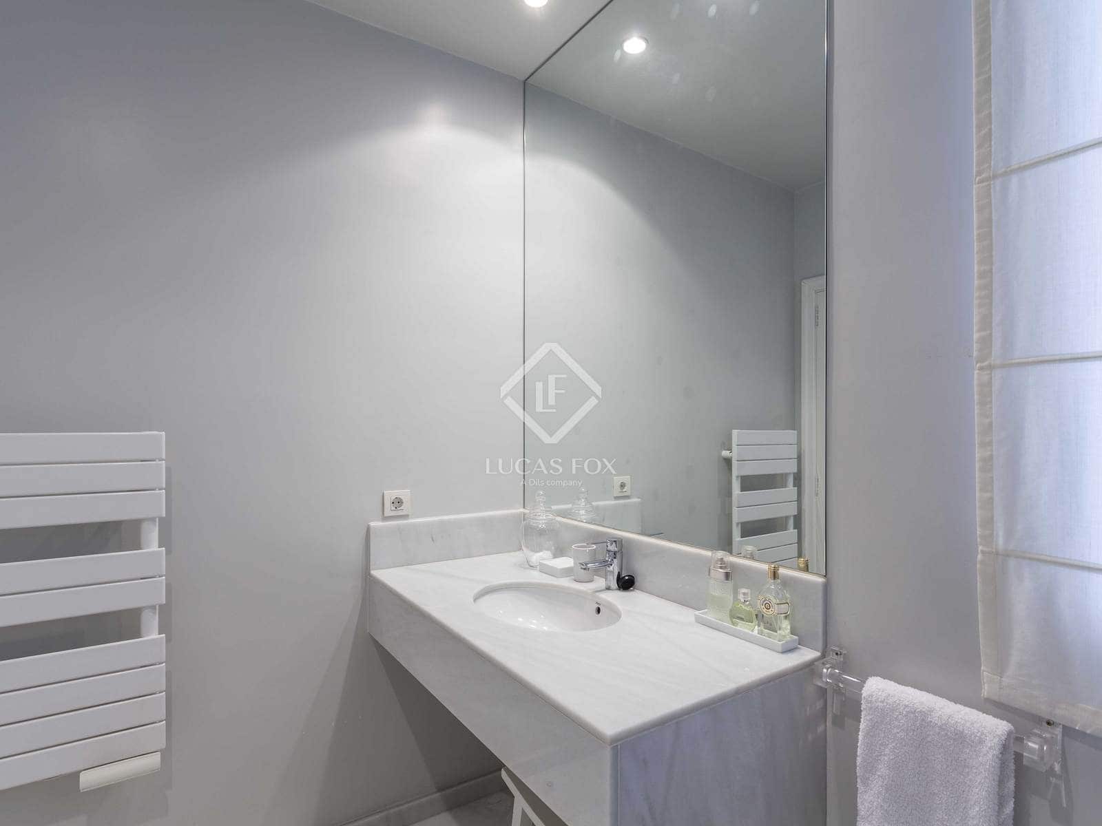 4 sypialnia Apartament do wynajęcia w Miasto Walencja - 3 400 € (Ref: 9344173)