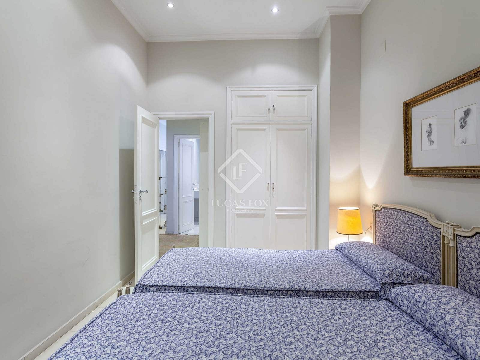 4 sypialnia Apartament do wynajęcia w Miasto Walencja - 3 400 € (Ref: 9344173)