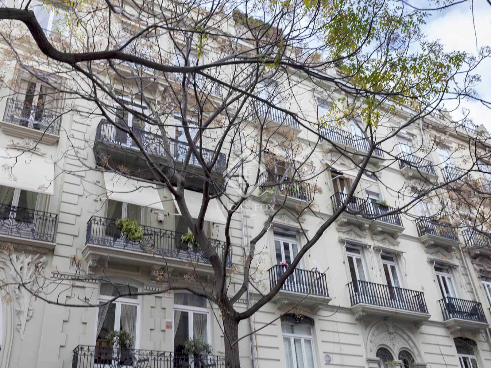 4 sypialnia Apartament do wynajęcia w Miasto Walencja - 3 400 € (Ref: 9344173)