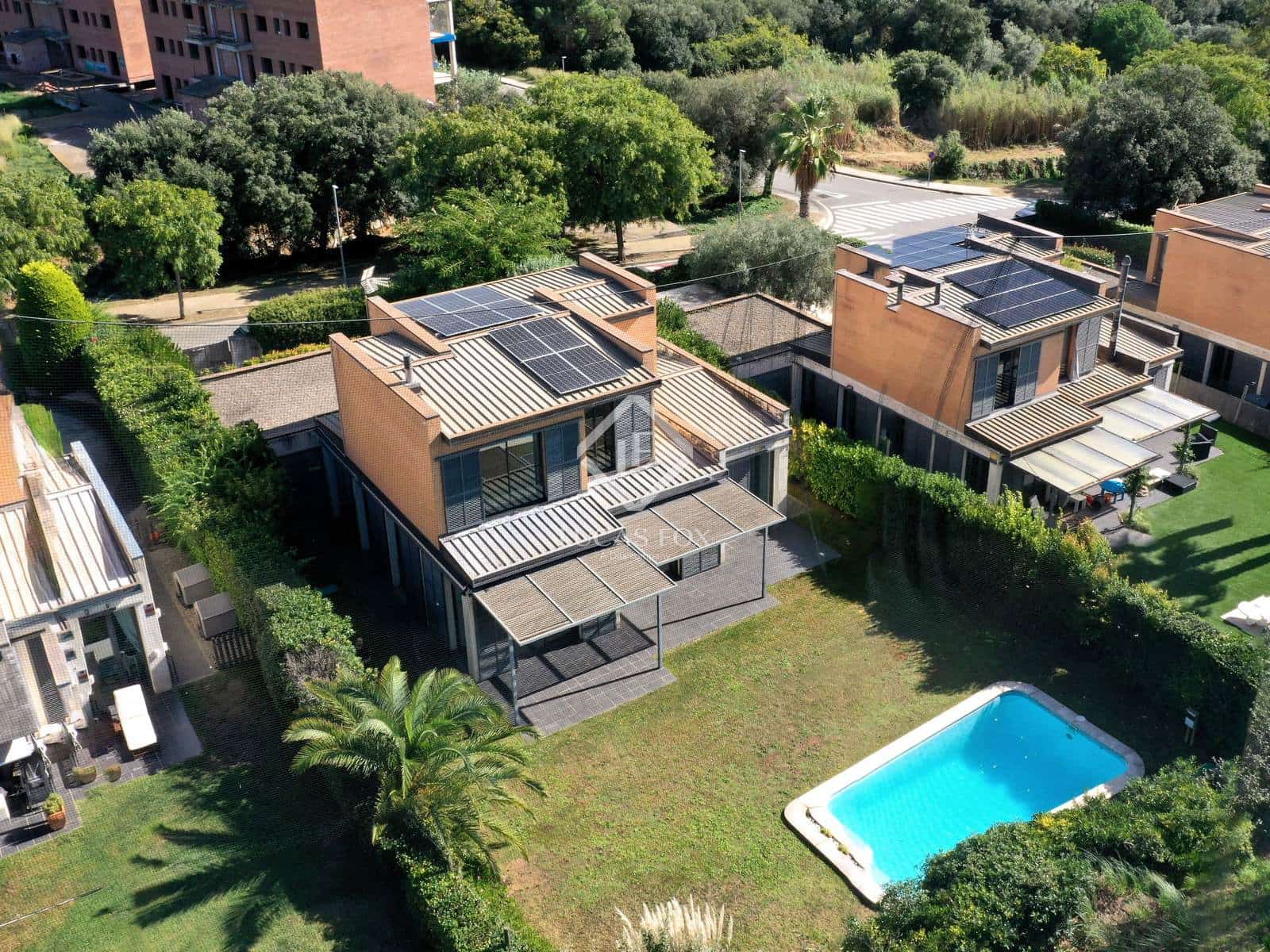 4 chambre Villa/Maison à vendre à Sant Vicenc de Montalt avec piscine garage - 780 000 € (Ref: 9345107)